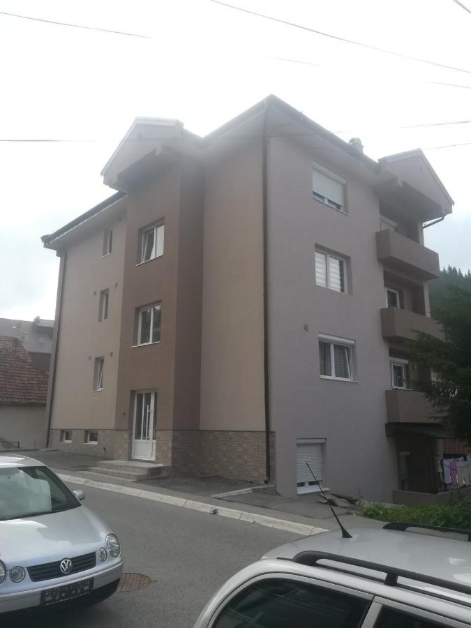 Apartman Hedonija โนวาวาโรช ภายนอก รูปภาพ